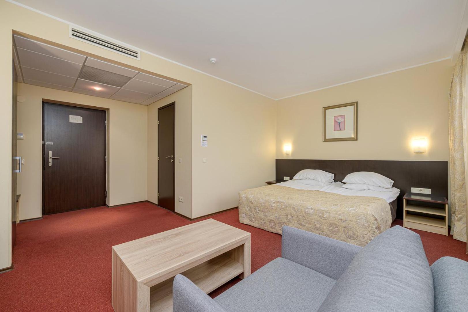 Rocca Al Mare Hotel 4*